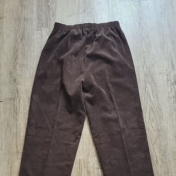 Alia Pull On Elastic Waist Corduroy Brown Pants ~ High Rise ~ Sz 8 ~ 30" Inseam - Picture 5 of 6